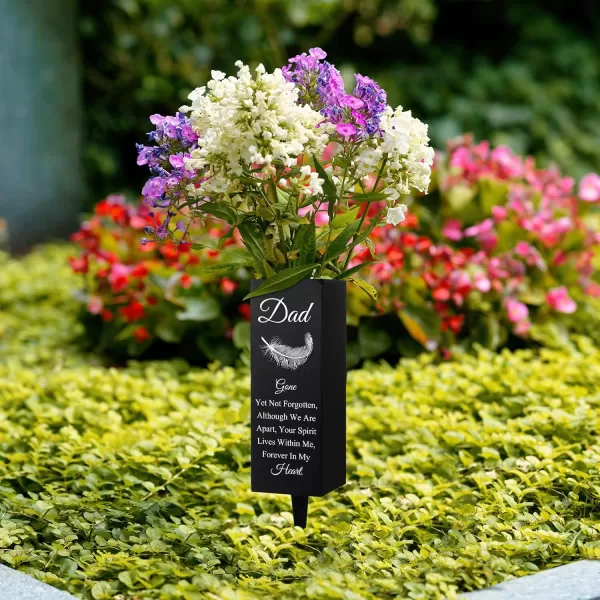 Geosar Mom Cemetery Vases for Grave Metal Cemetery Grave Flower Vase Funeral Cemetery Vase Memorial Flower Holder with Spike Floral Cemetery Decorations for Grave Lawn Yard Outdoor Funeral FavorsDad