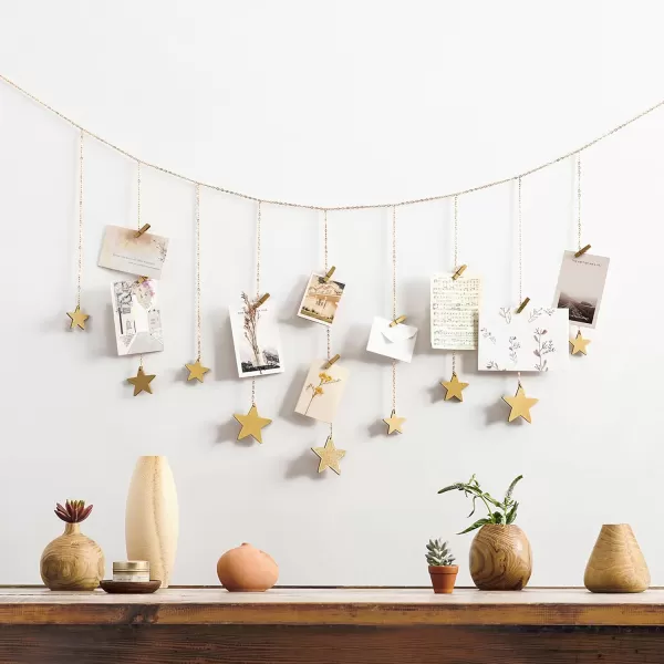 Mkono Hanging Photo Display Boho Decor Wooden Stars Garland with Metal Chains Pictures Cards Holder with 25 Wood Clips Wall Art for Room Bedroom Dorm Teen Girl Gift Ages 12 13 14 Years Old GoldGold