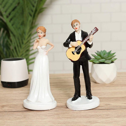 Cake Figurine Decoration