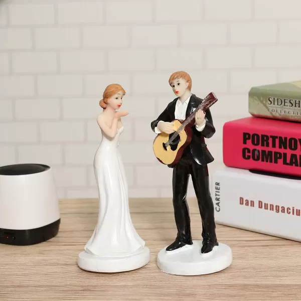 Romantic Guitar Bride and Groom Cake Topper Elegant Cake Topper Figurine Wedding Decoration Figurine Resin