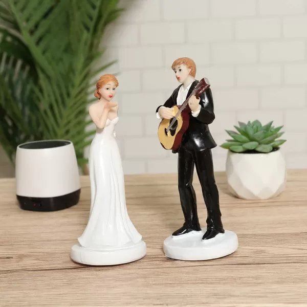 Romantic Guitar Bride and Groom Cake Topper Elegant Cake Topper Figurine Wedding Decoration Figurine Resin