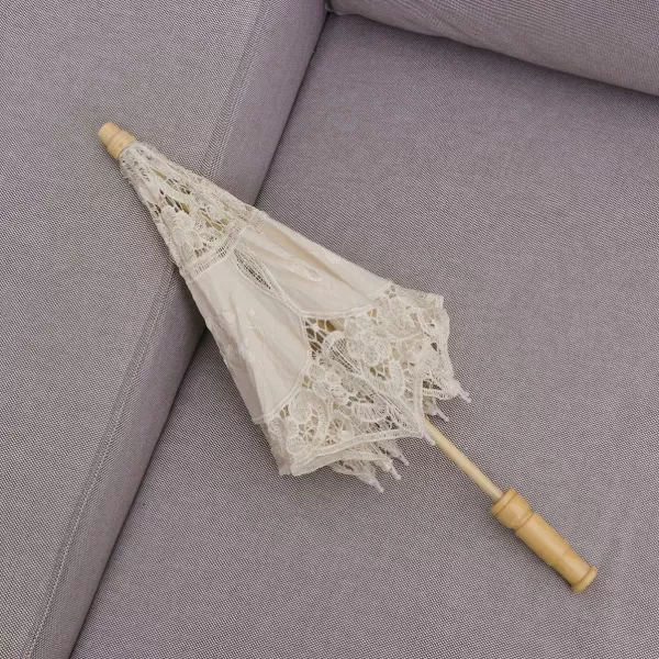 Toyvian 2pcs Wedding Lace Umbrella Handmade Cotton Craft Umbrella Wedding Photography Prop Wedding Decoration White BeigeBeige