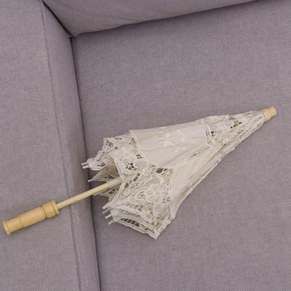 Toyvian 2pcs Wedding Lace Umbrella Handmade Cotton Craft Umbrella Wedding Photography Prop Wedding Decoration White BeigeBeige