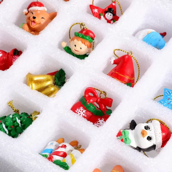 Toyvian Advent Calendar 2021 Christmas Countdown Calendar Hanging Ornaments 24 Days Surprises with Animals Relief Toys Xmas Christmas Decorations for Wall Christmas Tree