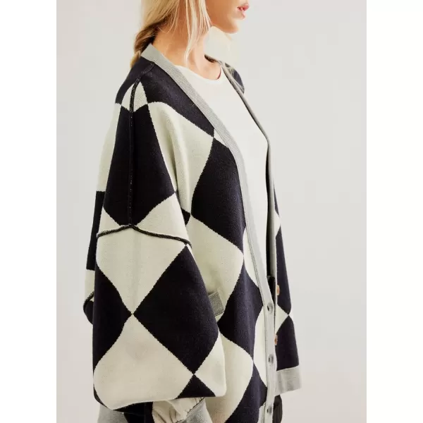 Sidefeel Womens Cardigan 2024 Fall Sweaters Open Front Coat Oversized Striped Chunky Outwear with PocketsBlack Plaid