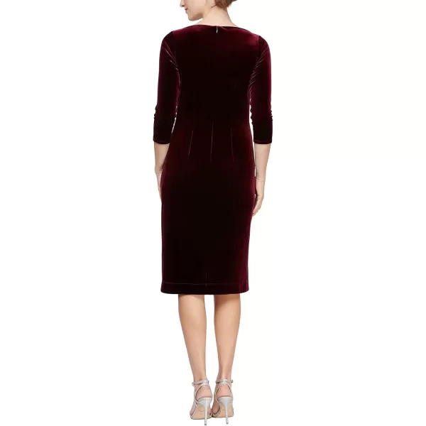 Alex Evenings Womens Short Velvet Cocktail Dress with Beading Detail Reg PetiteWine V Neck