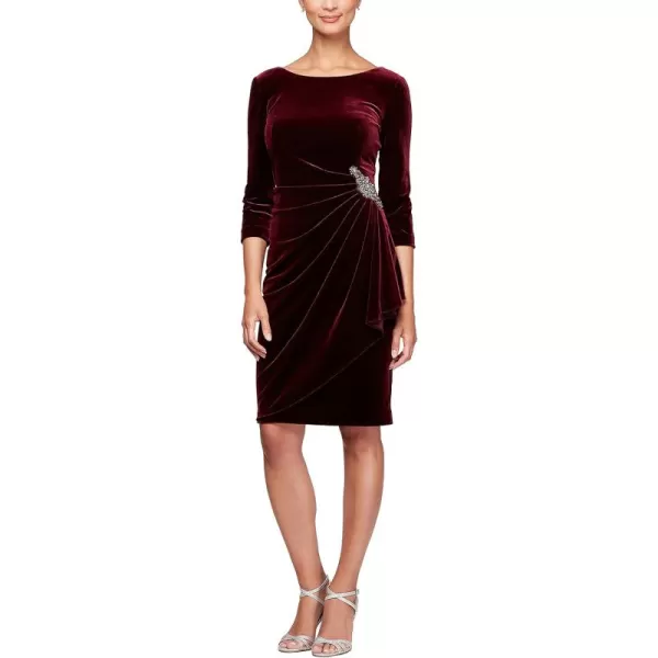 Alex Evenings Womens Short Velvet Cocktail Dress with Beading Detail Reg PetiteBurgundy