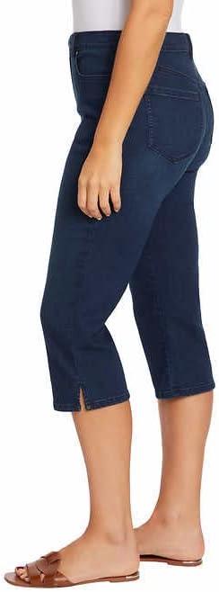 imageGloria Vanderbilt Womens Amanda Capri Jean RegularNavy Blue