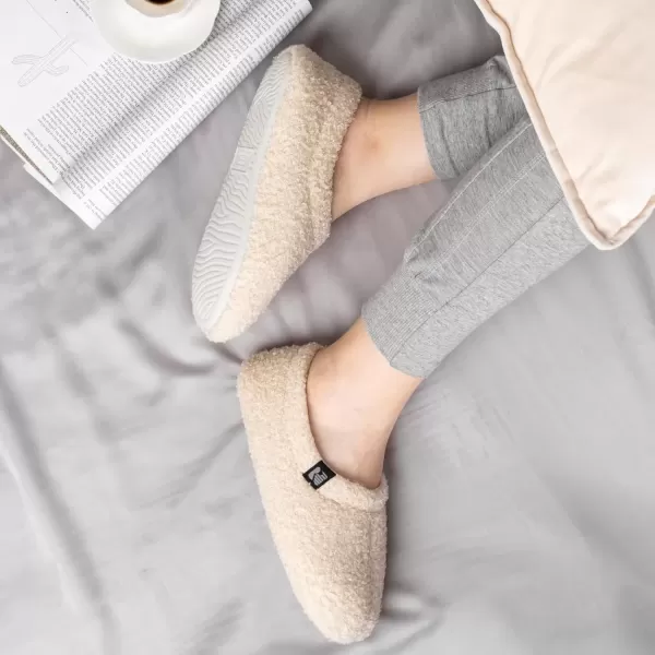 imageRockDove Womens Teddy Fleece Closed Back Indoor SlipperOffwhite