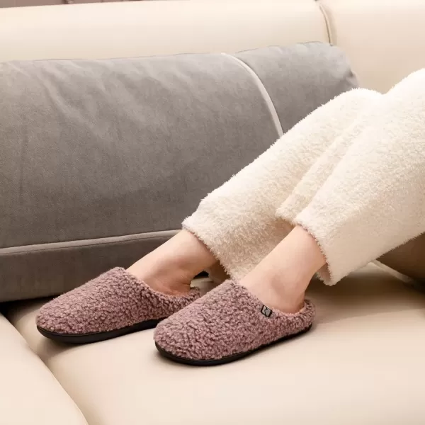 imageRockDove Womens Plush Retreat Sherpa Fleece Clog SlipperPink Crepe