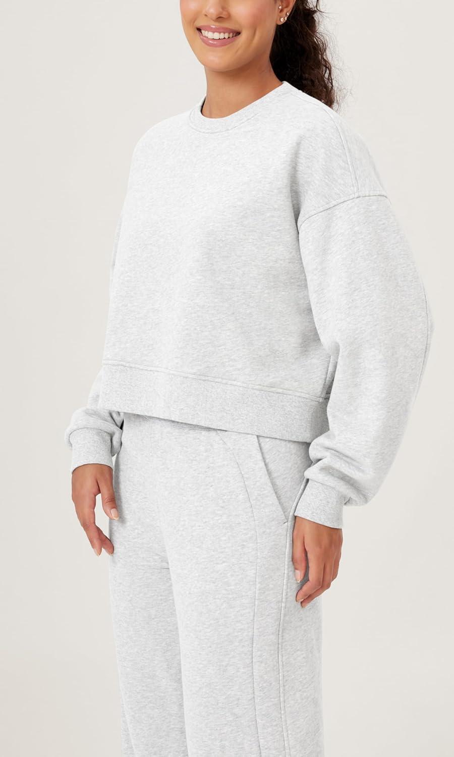 imageODODOS Womens Fleece Lined Oversized Cropped Sweatshirts Long Sleeve Crew Neck Pullover Crop TopHeather White