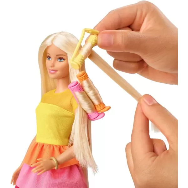 Barbie Ultimate Curls Doll and PlaysetBlonde hair