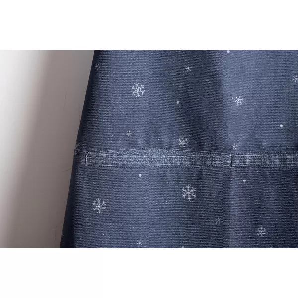 Maison d Hermine Apron 100 Cotton 2750 Inch x 3150 Inch 1 Piece Adjustable Neck Strap Cloth Apron with Center Pocket amp Long Ties for Gifts Chef Women amp Men Damask  ThanksgivingChristmas31  Christmas Joy