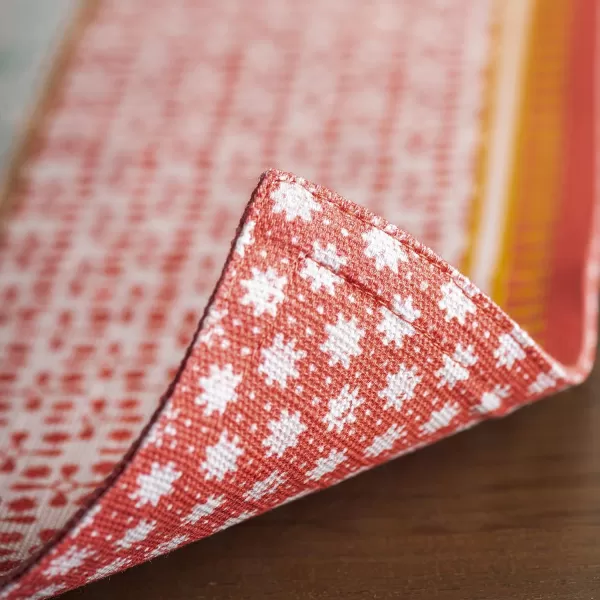 Maison d Hermine Cloth Placemats 100 Cotton Set of 4 Decorative Washable Table Placemat Dining Holidays Buffet Parties amp Wedding Use Summer Picnic  SpringSummer09  Provence Set of 4