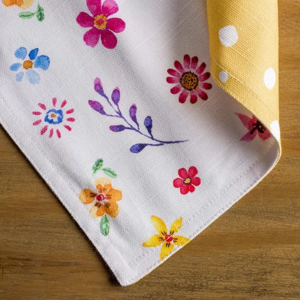 Maison d Hermine Cloth Placemats 100 Cotton Set of 4 Decorative Washable Table Placemat Dining Holidays Buffet Parties amp Wedding Use Summer Picnic  SpringSummer34  Happy Florals  Sweety Set of 4