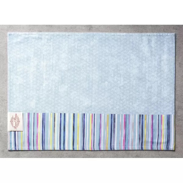 Maison d Hermine Cloth Placemats 100 Cotton Set of 4 Decorative Washable Table Placemat Dining Holidays Buffet Parties amp Wedding Use Summer Picnic  SpringSummer31  Sweet Rose Lavender  Lush Set of 4