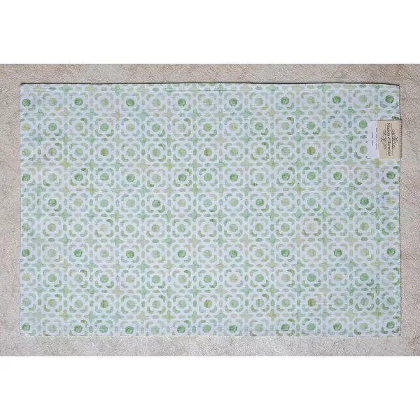 Maison d Hermine Cloth Placemats 100 Cotton Set of 4 Decorative Washable Table Placemat Dining Holidays Buffet Parties amp Wedding Use Summer Picnic  SpringSummer28  Just Floral Set of 4