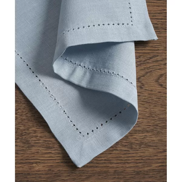 Maison d Hermine Placemats 100 Linen Decorative Cloth Place Mat Washable Dinner Placemat for Holiday Dinner Wedding Baby Shower amp Dining Avignon  Jet Stream Set of 413x19 Placemats Avignon  Niagara Mist