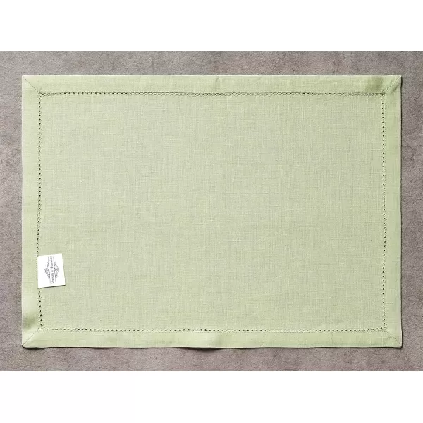 Maison d Hermine Placemats 100 Linen Decorative Cloth Place Mat Washable Dinner Placemat for Holiday Dinner Wedding Baby Shower amp Dining Avignon  Jet Stream Set of 413x19 Placemats Avignon  Tender Green