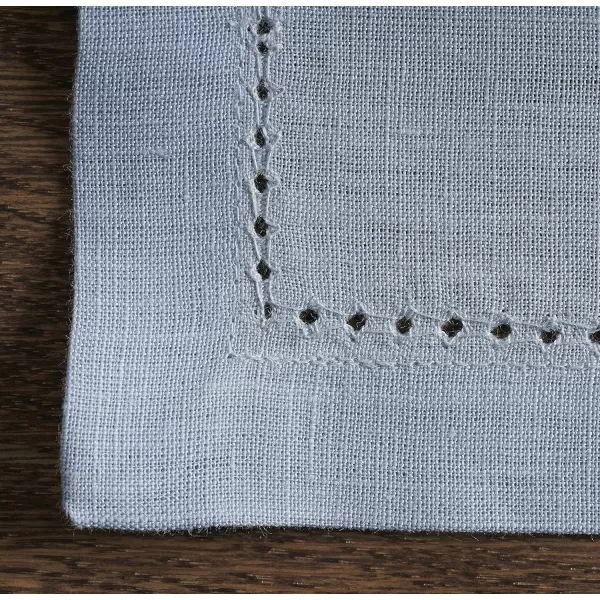 Maison d Hermine Placemats 100 Linen Decorative Cloth Place Mat Washable Dinner Placemat for Holiday Dinner Wedding Baby Shower amp Dining Avignon  Jet Stream Set of 413x19 Placemats Avignon  Niagara Mist