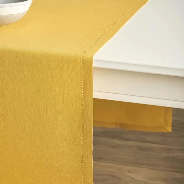 Maison d Hermine Placemats 100 Linen Decorative Cloth Place Mat Washable Dinner Placemat for Holiday Dinner Wedding Baby Shower amp Dining Avignon  Jet Stream Set of 414x48 Table Runner Avignon  Ochre