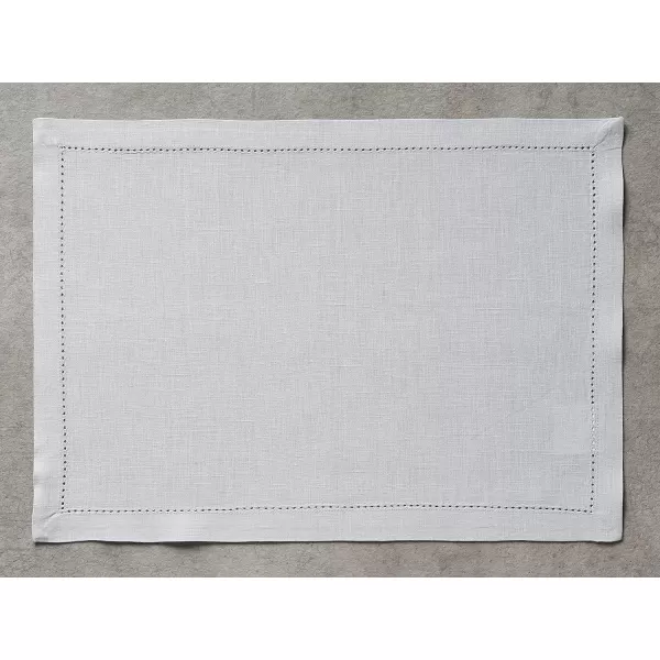 Maison d Hermine Placemats 100 Linen Decorative Cloth Place Mat Washable Dinner Placemat for Holiday Dinner Wedding Baby Shower amp Dining Avignon  Jet Stream Set of 413x19 Placemats Avignon  Micro Chip