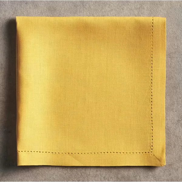 Maison d Hermine Placemats 100 Linen Decorative Cloth Place Mat Washable Dinner Placemat for Holiday Dinner Wedding Baby Shower amp Dining Avignon  Jet Stream Set of 420x20 Napkins Avignon  Ochre