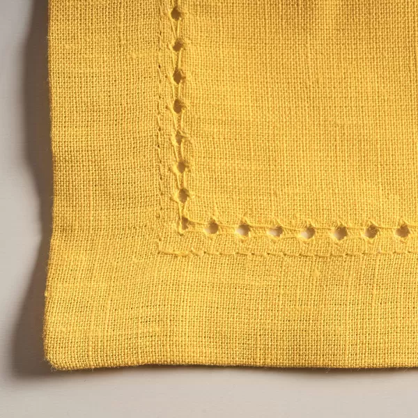 Maison d Hermine Placemats 100 Linen Decorative Cloth Place Mat Washable Dinner Placemat for Holiday Dinner Wedding Baby Shower amp Dining Avignon  Jet Stream Set of 413x19 Placemats Avignon  Ochre