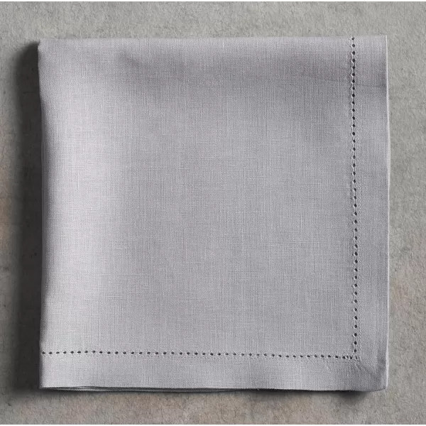 Maison d Hermine Placemats 100 Linen Decorative Cloth Place Mat Washable Dinner Placemat for Holiday Dinner Wedding Baby Shower amp Dining Avignon  Jet Stream Set of 420x20 Napkins Avignon  Silver Sconce