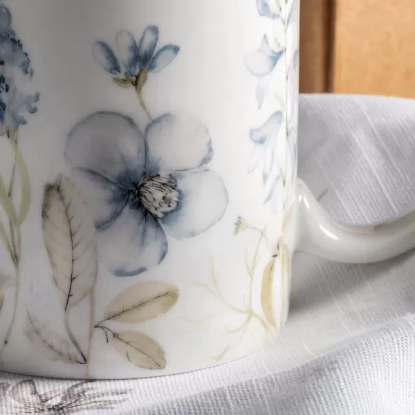 Maison d Hermine Coffee Mug with Handles Easy to Hold 15 Oz Fine Bone China Mug Pack of One for Hot Beverages Cappuccino Cocoa Milk Other Liquid Office Kelim  Last Days of Summer10  Ice Florals  Forsty Morning