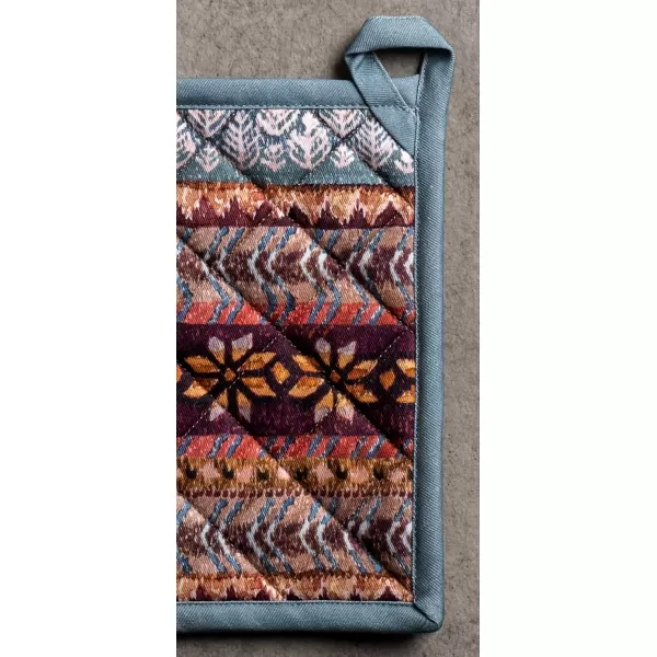 imageMaison d Hermine Pot Holder 100 Cotton Heat Resistant Potholders 8 Inch x 8 Inch Hot Pads with Loop BBQ Cooking Grilling Microwave Crystal Star  ThanksgivingChristmas3  Fair Isle
