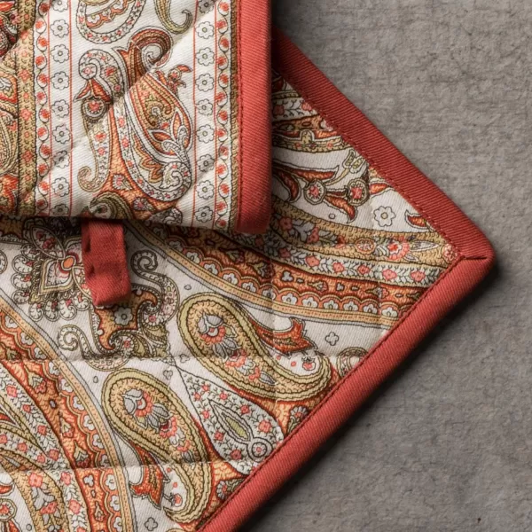 imageMaison d Hermine Oven Mitts  Pot Holders 100 Cotton Heat Resistant Oven Mitt 75quotx13quot ampamp Pot Holder 8quotx8quot Cooking BBQ Baking Grilling Fruit DHiver ThanksgivingChristmas4  Kashmir Paisley