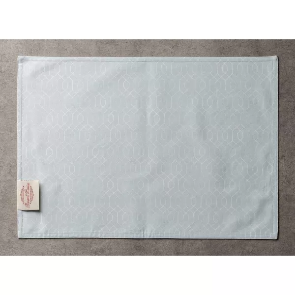 imageMaison d Hermine Cloth Placemats Set of 4 100 Cotton Decorative Washable Table Place Mat Kitchen Wedding Restaurant ampamp Camping Kelim  Prairie  ThanksgivingChristmas11  Whitish Shabby Chique