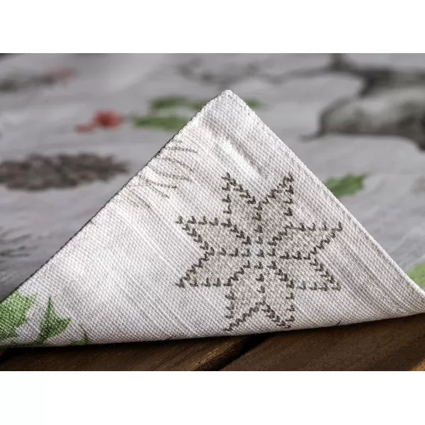 imageMaison d Hermine Cloth Placemats Set of 4 100 Cotton Decorative Washable Table Place Mat Kitchen Wedding Restaurant ampamp Camping Kelim  Prairie  ThanksgivingChristmas6  Christmas Dew