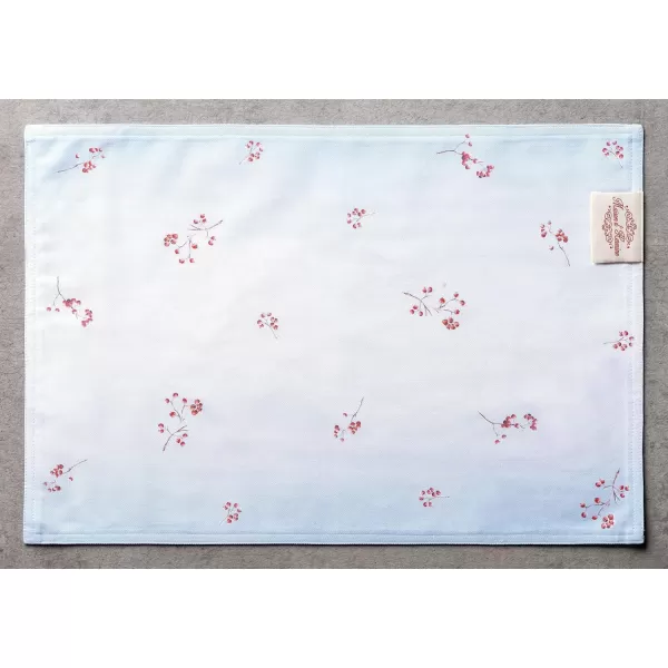 imageMaison d Hermine Cloth Placemats Set of 4 100 Cotton Decorative Washable Table Place Mat Kitchen Wedding Restaurant ampamp Camping Kelim  Prairie  ThanksgivingChristmas7  Fairytale Forest