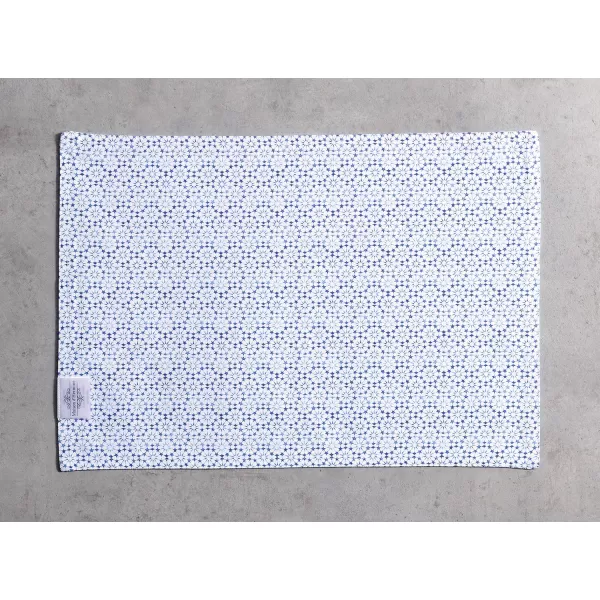 imageMaison d Hermine Placemats 100 Cotton Set of 4 Dinner Placemat Decorative Washable Cloth Placemat Dining Buffet Parties ampamp Camping Rose Garden  SpringSummer38  Passiflora