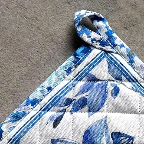 imageMaison d Hermine Hot Pads 100 Cotton Pot Holders Set of 2 with Hanging Loop Potholder Heat Resistant BBQ Baking Grilling ampamp Barbeque Birdies On Wire  SpringSummer 8quotx8quot19  Summer Blues