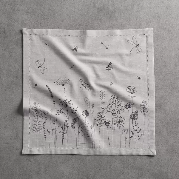 imageMaison d Hermine Napkin 100 Cotton Set of 4 Decorative Washable Table Cloth Napkins Dining Wedding Banquet Buffet Happy Florals  High Summer  SpringSummer 20x2011  Flore