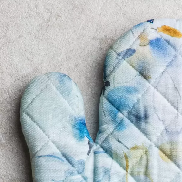 imageMaison d Hermine Oven Mitt  Pot Holder 100 Cotton Heat Resistant Kitchen Oven Gloves 75quotx13quot ampamp Hot Pads 8quotx8quot Chef Women ampamp Men Parties Birdies On Wire  SpringSummer25  Lazy Summer Days