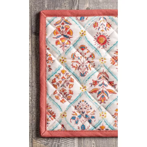 imageMaison d Hermine Pot Holder 100 Cotton Potholder Set of 2 Heat Resistant 8quotx8quot with Loop Hot Pads Kitchen Baking Barbeque ampamp Microwave Kalahari  ThanksgivingChristmas13  Romane