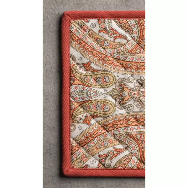 imageMaison d Hermine Pot Holder 100 Cotton Potholder Set of 2 Heat Resistant 8quotx8quot with Loop Hot Pads Kitchen Baking Barbeque ampamp Microwave Kalahari  ThanksgivingChristmas4  Kashmir Paisley