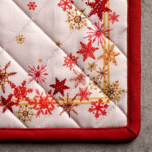 imageMaison d Hermine Pot Holder 100 Cotton Potholder Set of 2 Heat Resistant 8quotx8quot with Loop Hot Pads Kitchen Baking Barbeque ampamp Microwave Kalahari  ThanksgivingChristmas32  Crystal Star