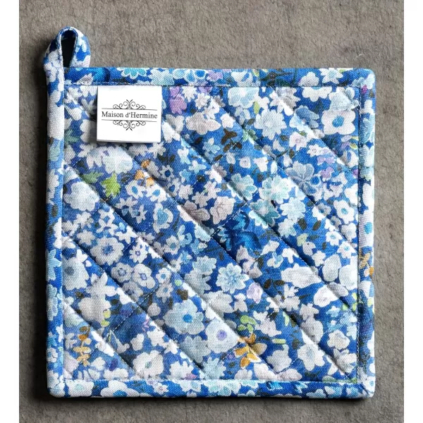 imageMaison d Hermine Potholders 100 Cotton 8quotx8quot Hotpads Heat Resistant with Loop Pot Holder Baking Grilling Home Handling Hot Pans Botanical Fresh  SpringSummer19  Summer Blues