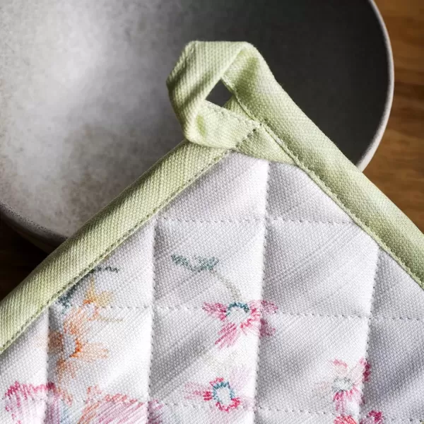 imageMaison d Hermine Potholders 100 Cotton 8quotx8quot Hotpads Heat Resistant with Loop Pot Holder Baking Grilling Home Handling Hot Pans Botanical Fresh  SpringSummer52  Paradise Island