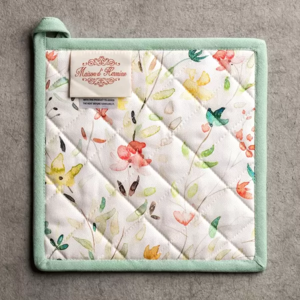 imageMaison d Hermine Potholders 100 Cotton 8quotx8quot Hotpads Heat Resistant with Loop Pot Holder Baking Grilling Home Handling Hot Pans Botanical Fresh  SpringSummer10  Colmar