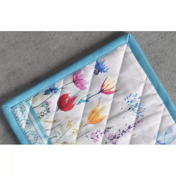 imageMaison d Hermine Potholders 100 Cotton 8quotx8quot Hotpads Heat Resistant with Loop Pot Holder Baking Grilling Home Handling Hot Pans Botanical Fresh  SpringSummer37  Flower in the Field
