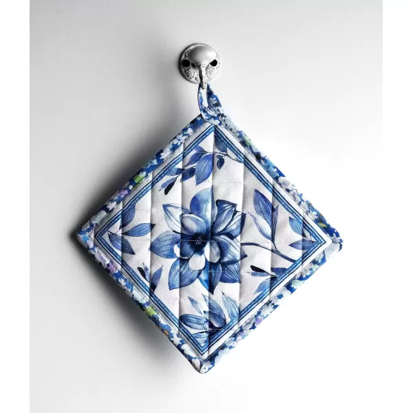 imageMaison d Hermine Potholders 100 Cotton 8quotx8quot Hotpads Heat Resistant with Loop Pot Holder Baking Grilling Home Handling Hot Pans Botanical Fresh  SpringSummer19  Summer Blues