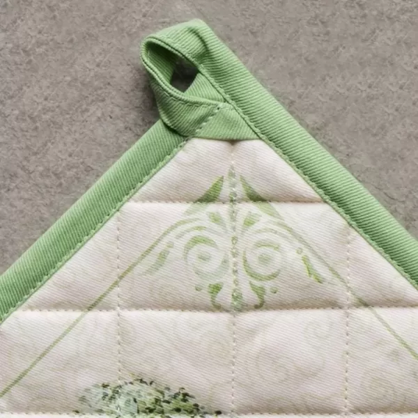 imageMaison d Hermine Potholders 100 Cotton 8quotx8quot Hotpads Heat Resistant with Loop Pot Holder Baking Grilling Home Handling Hot Pans Botanical Fresh  SpringSummer16  Jardin Du Roy