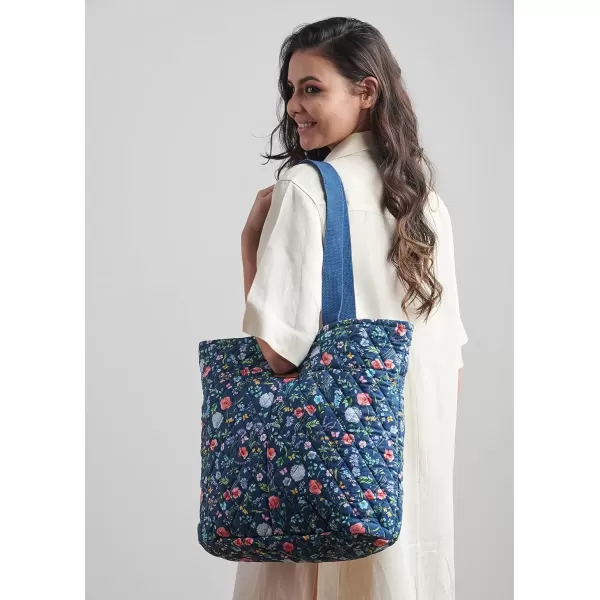 imageMaison d Hermine Shopping Bag Cotton Quilted Tote Bag with Zipper Pockets ampamp Small Pouch Grocery Bag for Work Travel Lunch17  Just Floral
