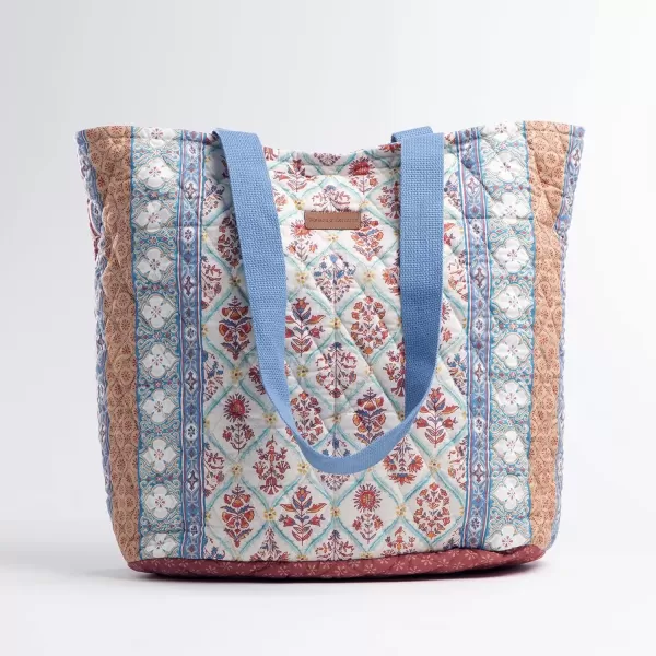 imageMaison d Hermine Shopping Bag Cotton Quilted Tote Bag with Zipper Pockets ampamp Small Pouch Grocery Bag for Work Travel Lunch20  Romane